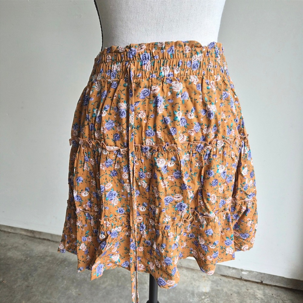 Indigo Rising Tiered Floral Mini Skirt Womens L‎ Cottagecore Coquette Boho Skirt